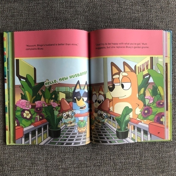 Moose Bluey 5 Minute Stories Hardcover Book Bedtime Kids Baby Book - Picture 8 of 12